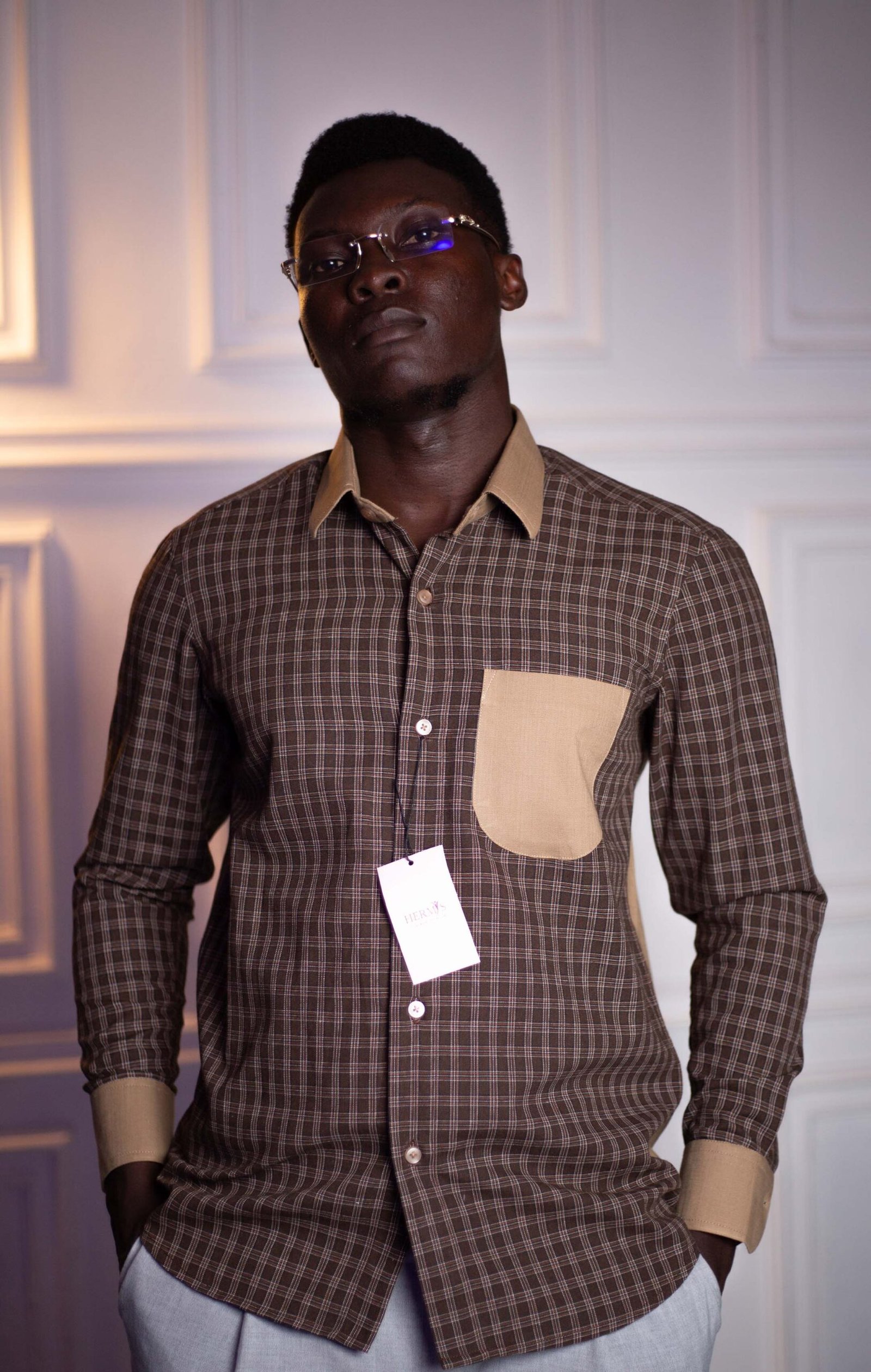 Chemise homme à carreaux marron détails beige